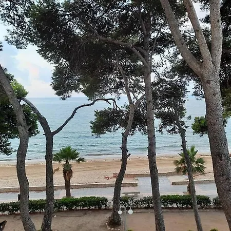 Con Piscina, En Primera Linia De Mar. * Cambrils